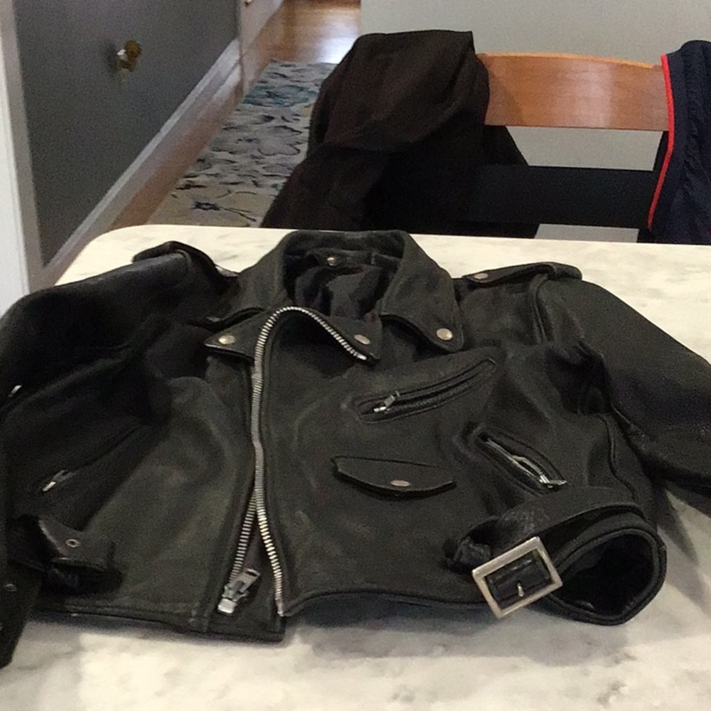 Men’s leather motorcycle jacket